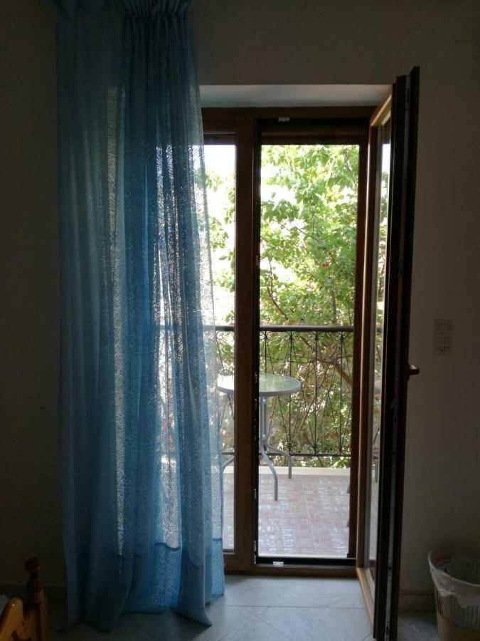 Μαχη Ενοικιαζόμενα Δωμάτια Metímna Exterior foto