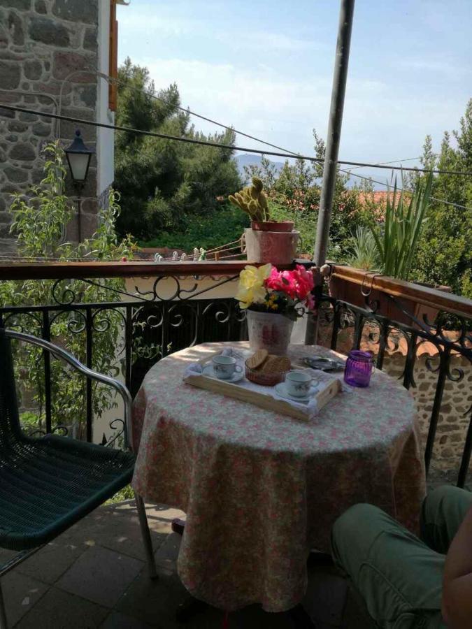 Μαχη Ενοικιαζόμενα Δωμάτια Metímna Exterior foto
